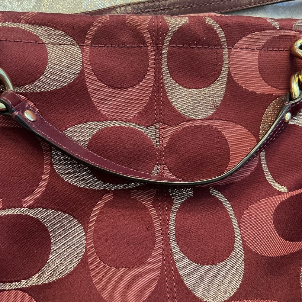 Coach Brooke red and gold shoulder bag - Picture 11 of 14